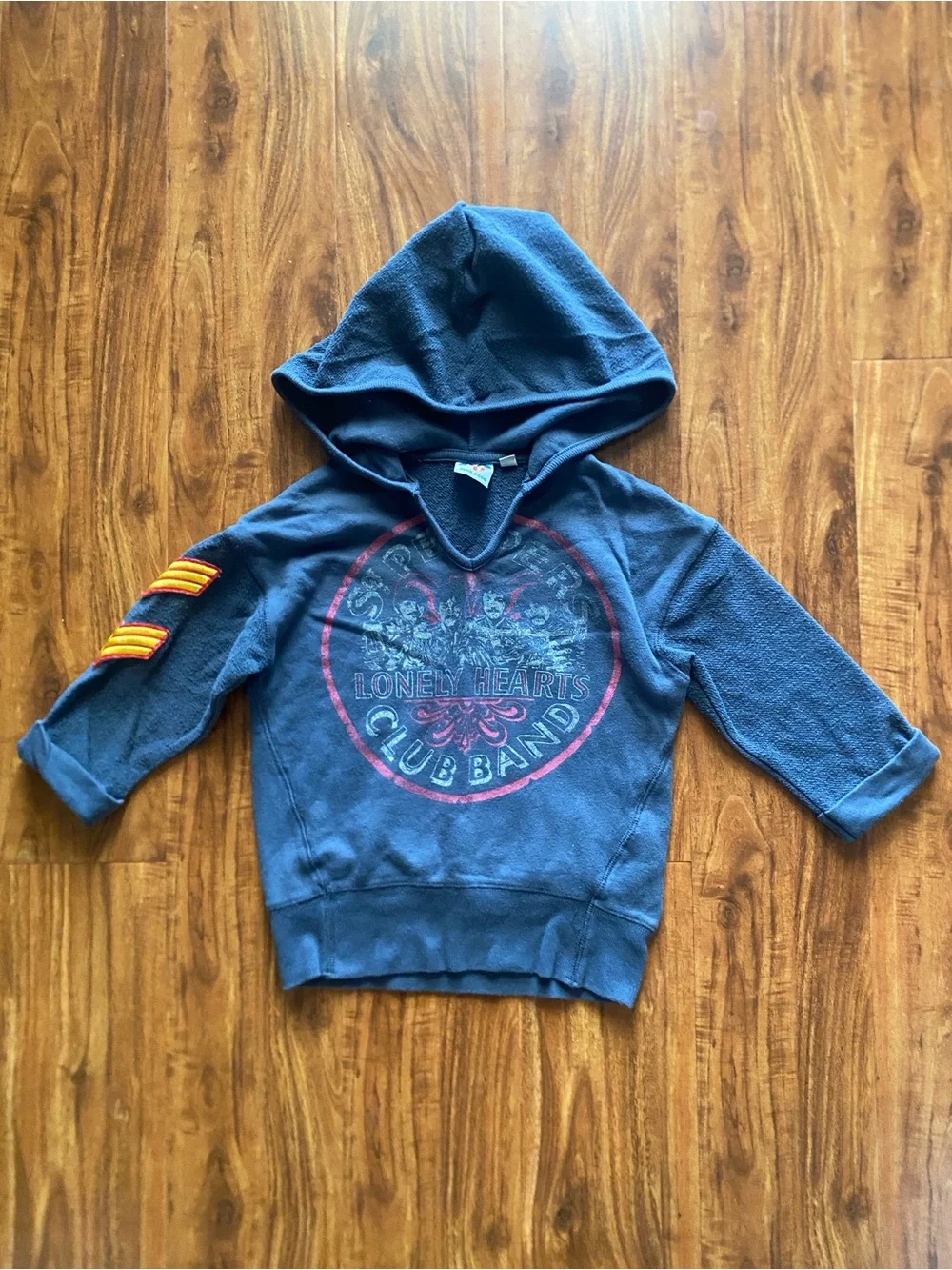 Junkfood Girls The Beatles SGT Peppers Lonely Hearts Club Band Hoodie Size Small